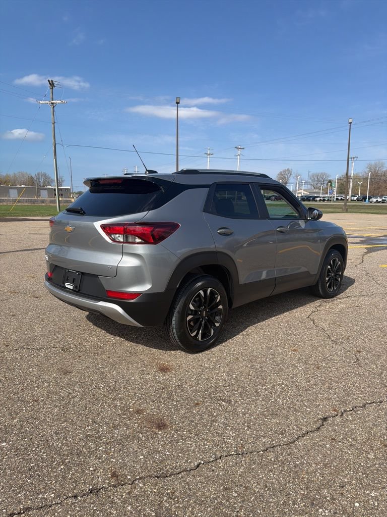 Used 2023 Chevrolet TrailBlazer LT FWD image 5
