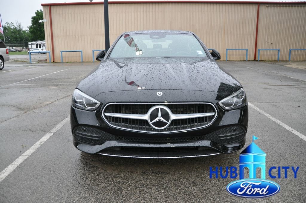 Used 2025 Mercedes-Benz C 300 Sedan image 8