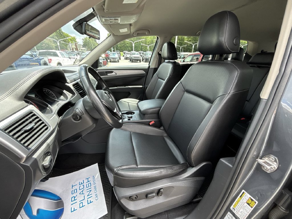 Used 2018 Volkswagen Atlas SE AWD/4WD image 13