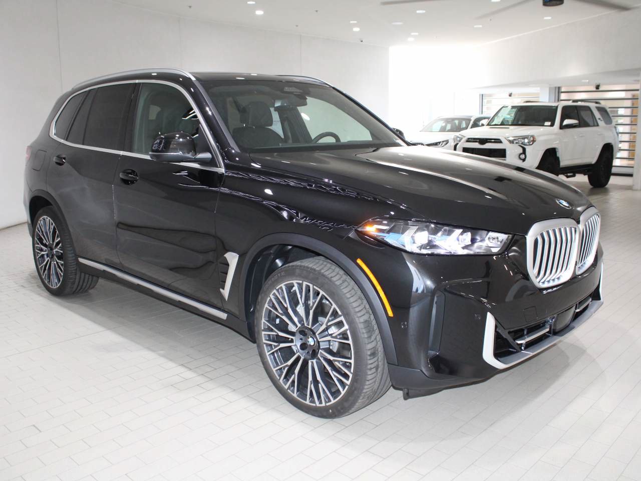 Used 2026 BMW X5 xDrive40i w/ Climate Comfort Package AWD/4WD image 8