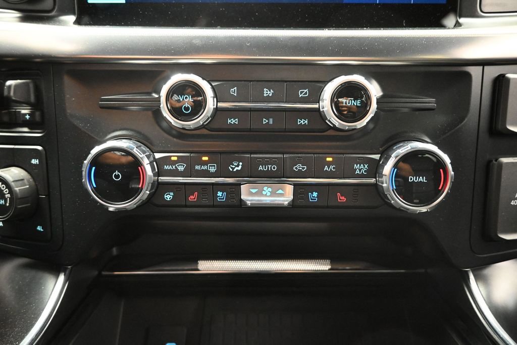 Used 2022 Ford F150 Raptor w/ Raptor 37 Performance Package AWD/4WD image 15