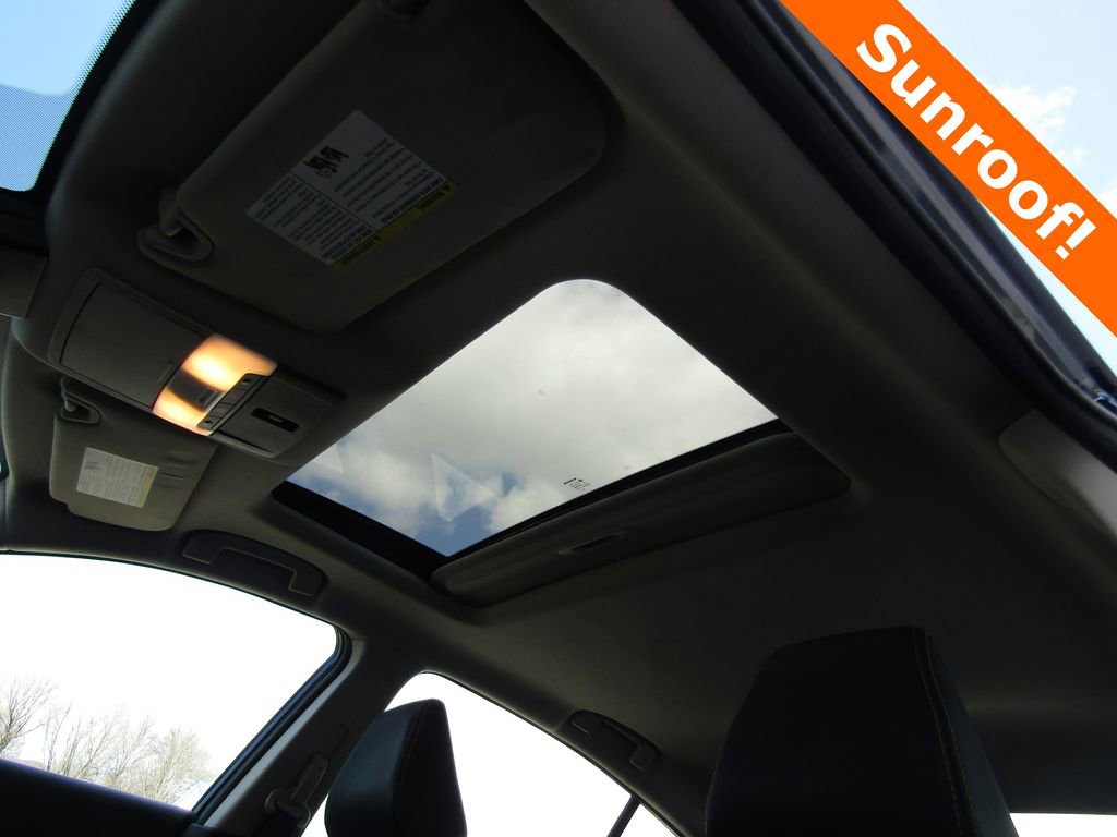 Used 2022 Nissan Altima 2.5 SR w/ Midnight Edition Package FWD image 7