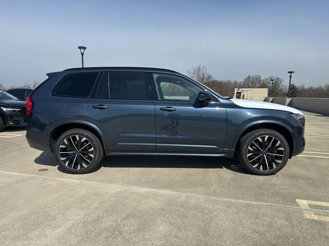 New 2026 Volvo XC90 T8 Ultra w/ Protection Package image 8
