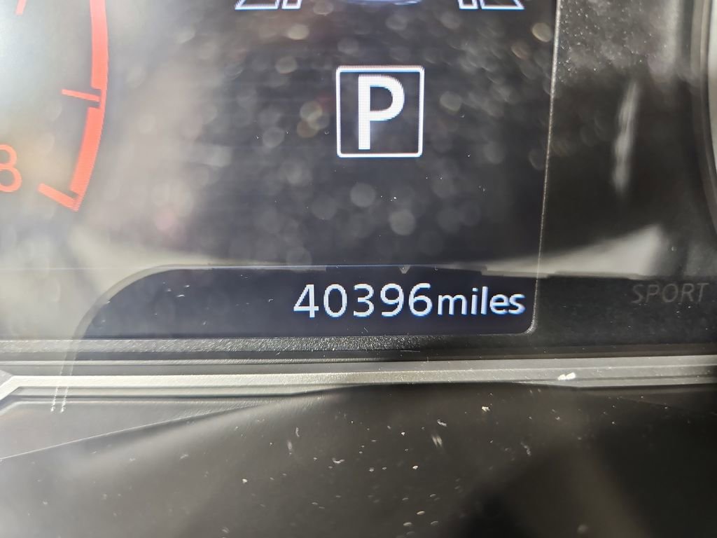 Certified 2020 Nissan Versa SV image 18