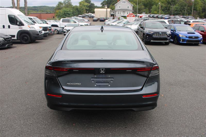 Used 2023 Honda Accord EX image 7