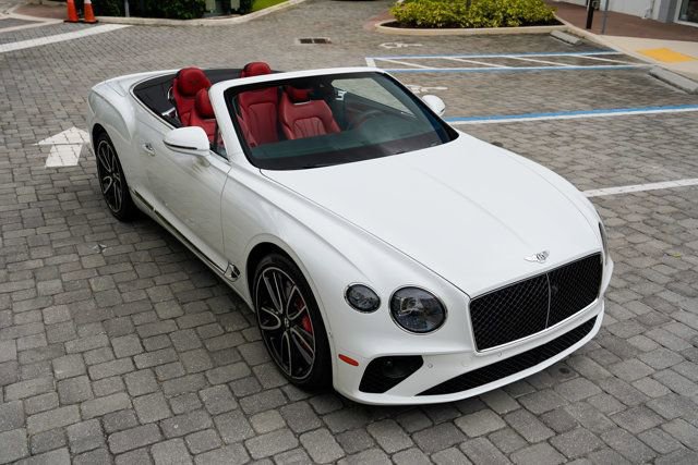Used 2024 Bentley Continental GT V8 image 39