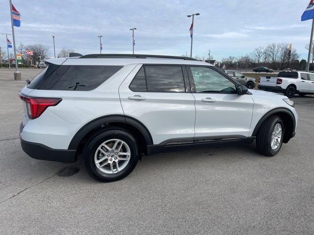New 2026 Ford Explorer Active image 13