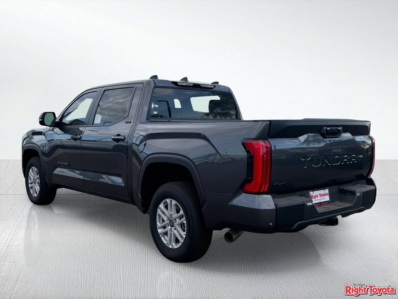 New 2026 Toyota Tundra SR5 AWD/4WD image 3