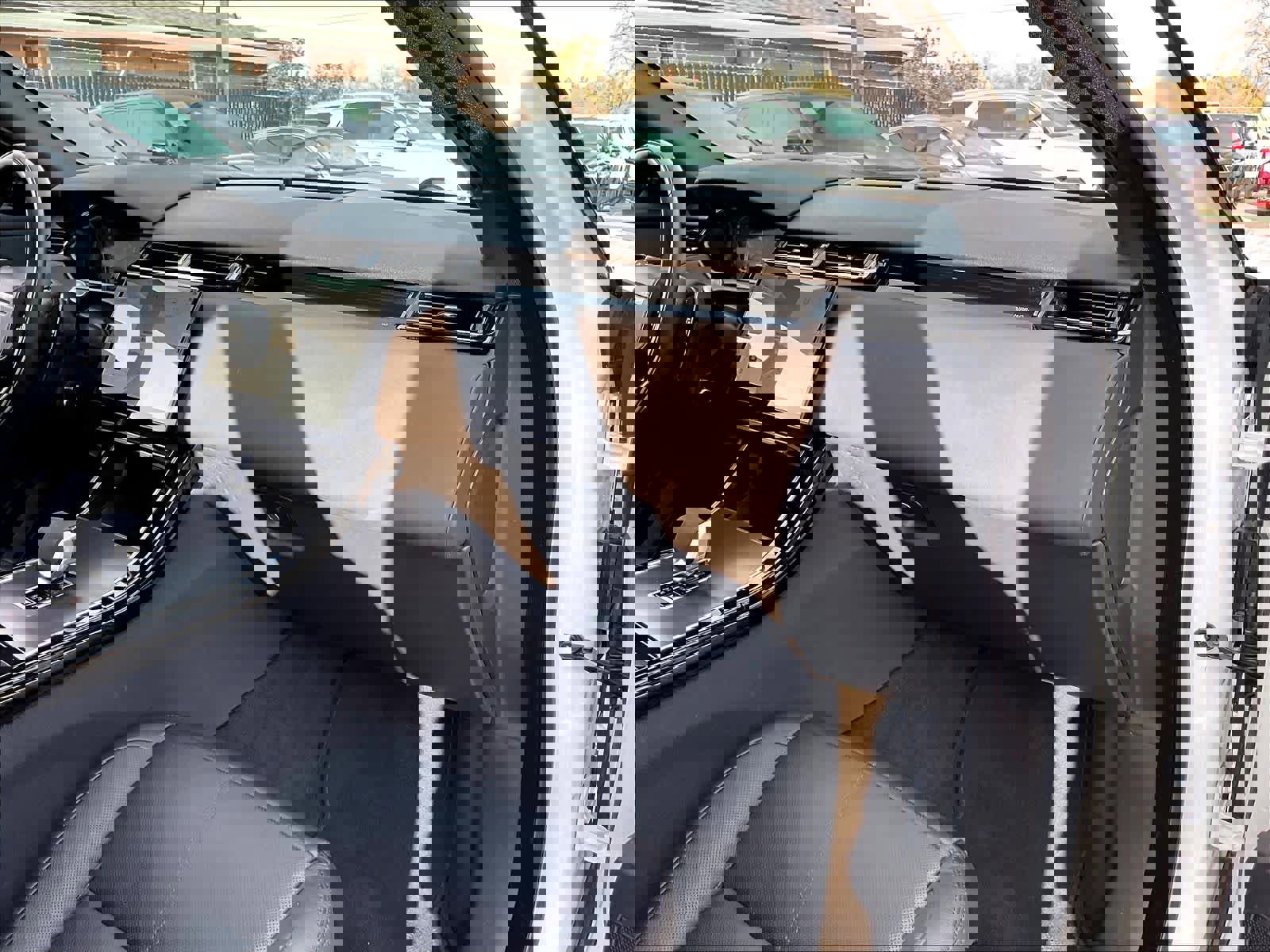 Used 2026 Land Rover Range Rover Velar S image 17