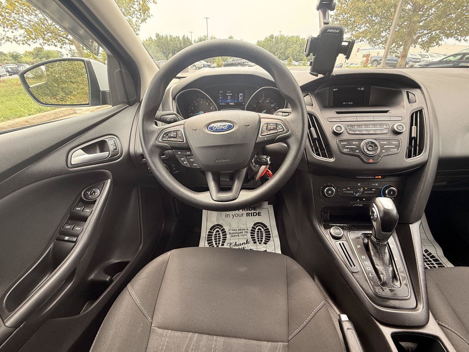 Used 2016 Ford Focus SE w/ SE Power Seat Package FWD image 21
