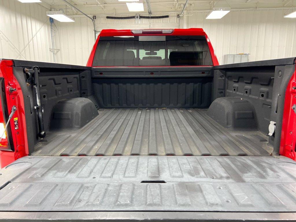 Used 2020 GMC Sierra 1500 SLT w/ SLT Premium Package AWD/4WD image 23