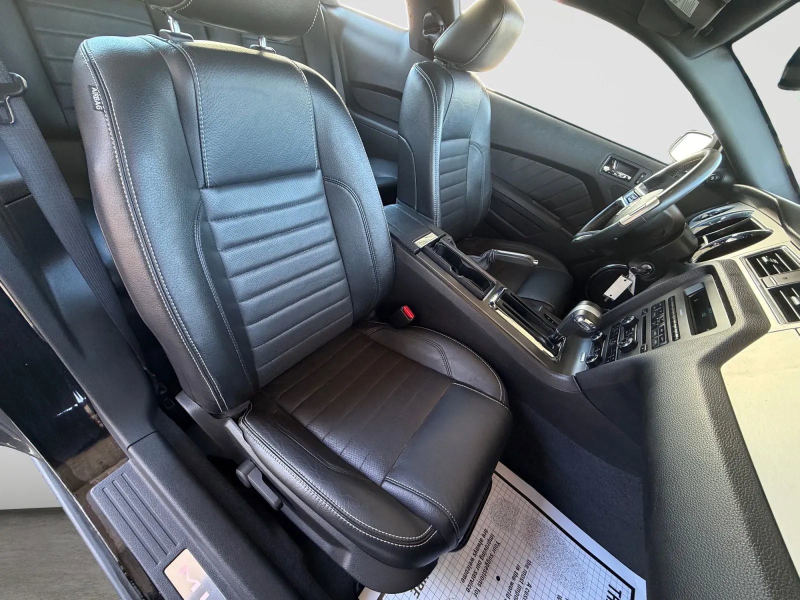 Used 2010 Ford Mustang GT image 18