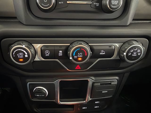 Used 2021 Jeep Wrangler Unlimited Sport AWD/4WD image 22