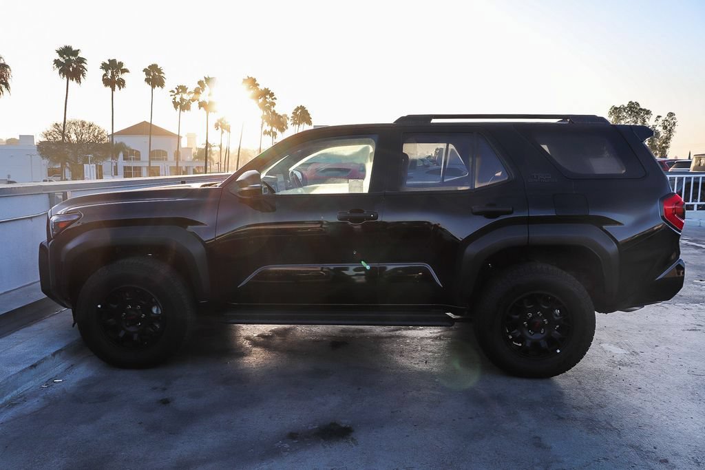 Used 2025 Toyota 4Runner TRD Off-Road Premium w/ Tow Technology Package AWD/4WD image 14