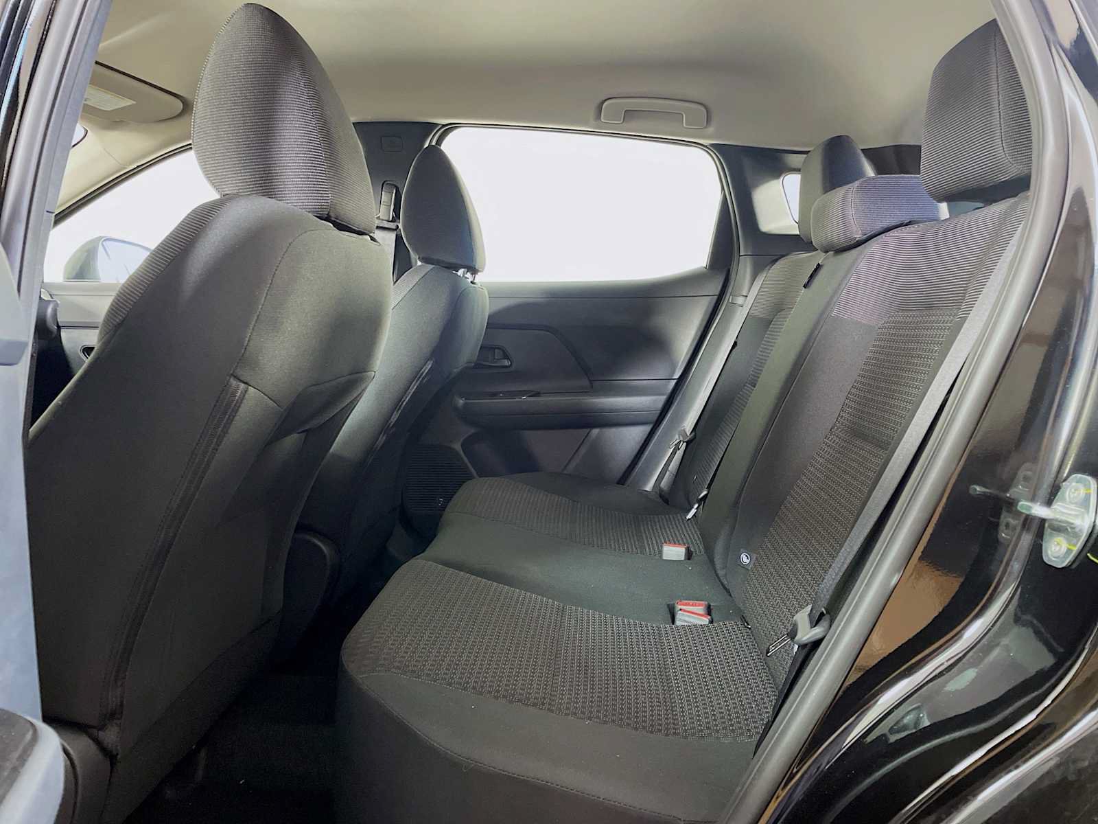 Used 2025 Nissan Kicks S AWD/4WD image 5