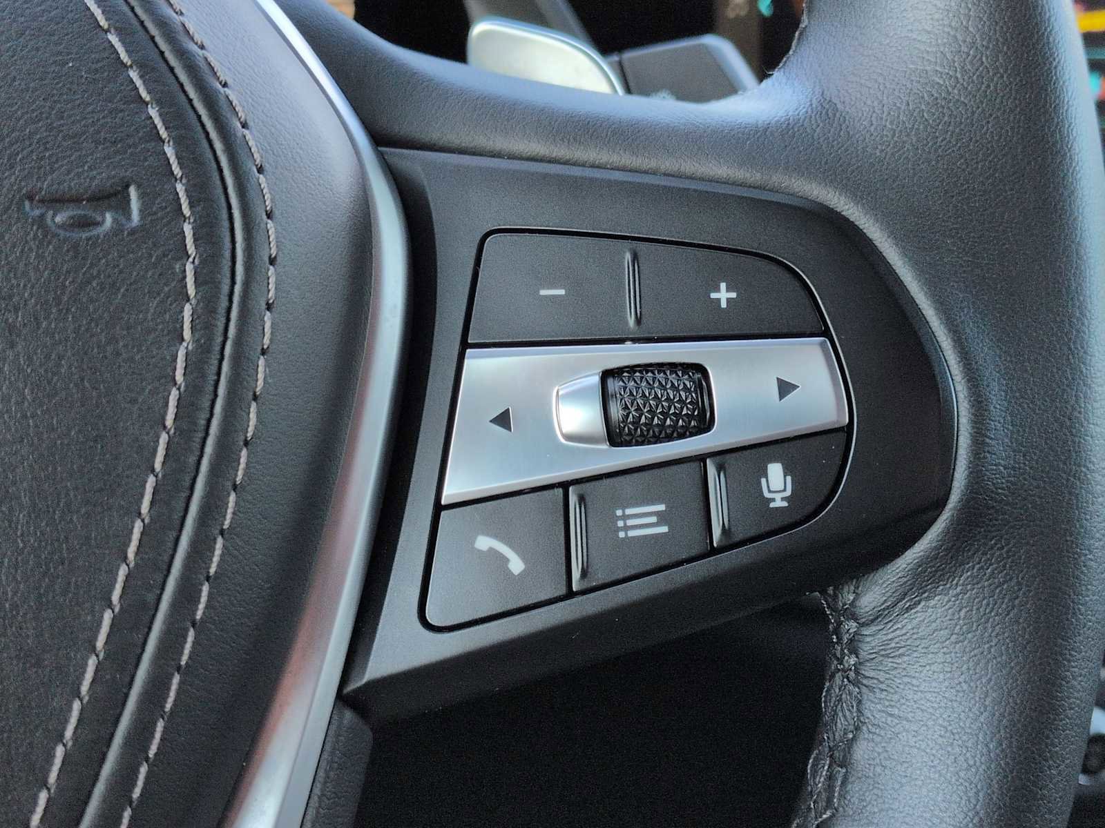 Certified 2023 BMW X5 xDrive45e w/ Climate Comfort Package image 27