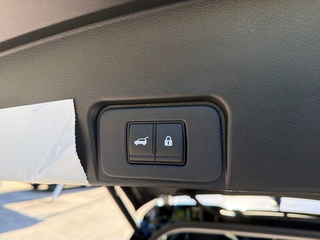 New 2026 Nissan Rogue SV image 31