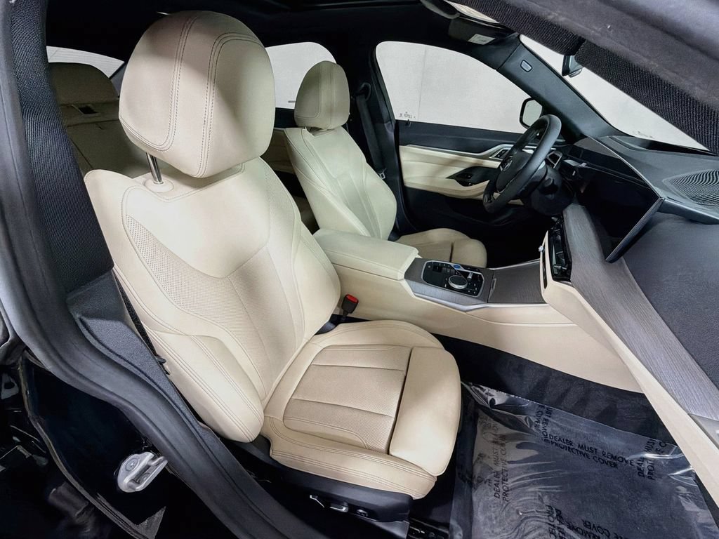 Used 2025 BMW i4 xDrive40i w/ Premium Package AWD/4WD image 30