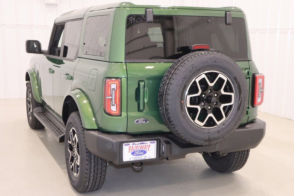 New 2025 Ford Bronco Outer Banks image 6
