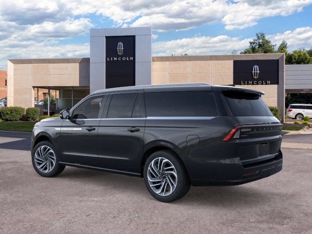 New 2025 Lincoln Navigator L Reserve AWD/4WD image 5
