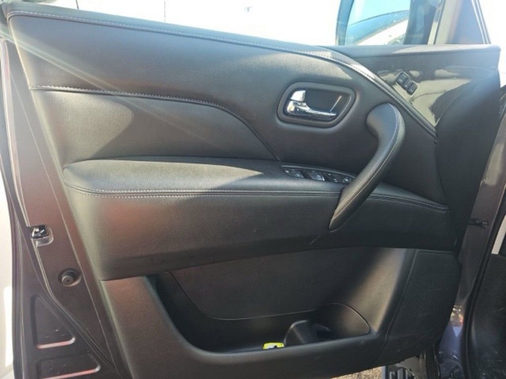 Used 2024 INFINITI QX80 Luxe image 37