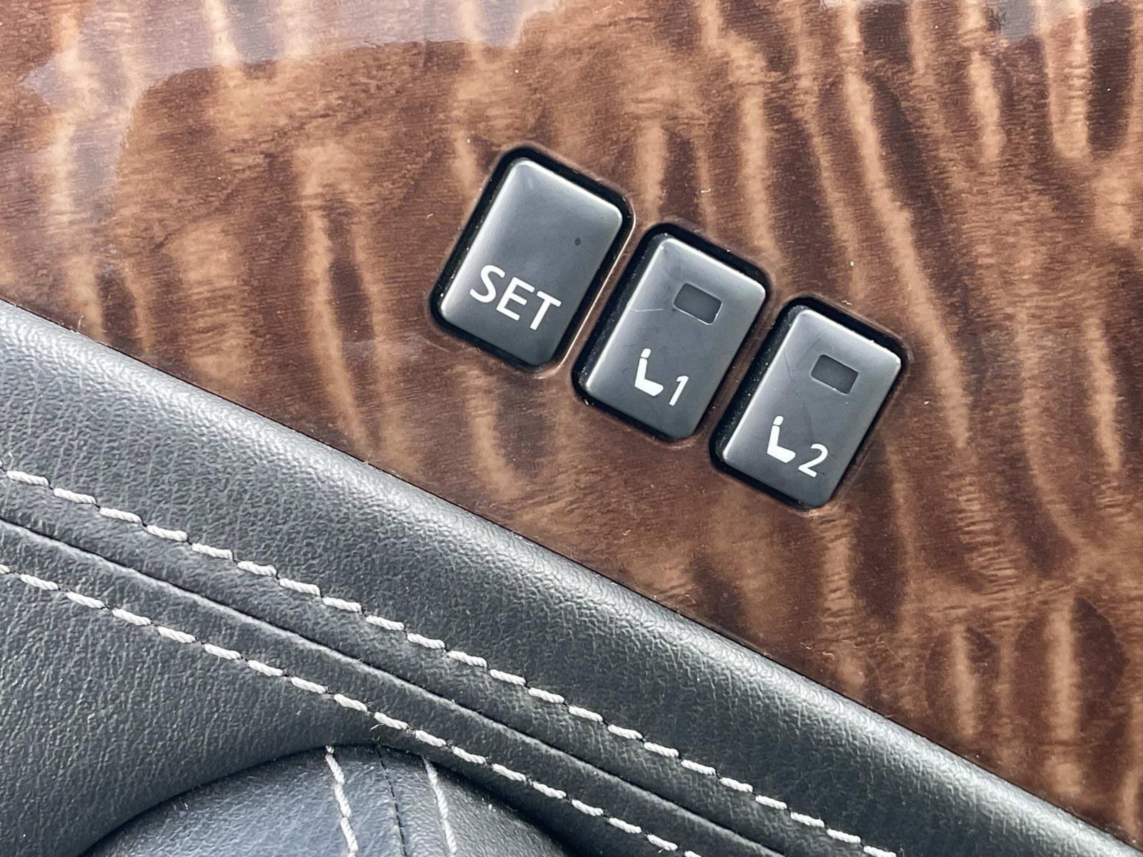 Used 2019 Nissan Armada SL w/ Premium Package image 18