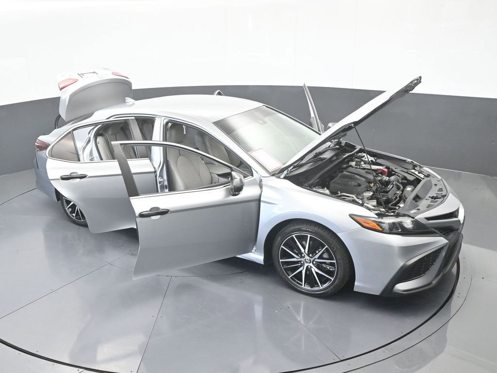 Used 2022 Toyota Camry SE image 69