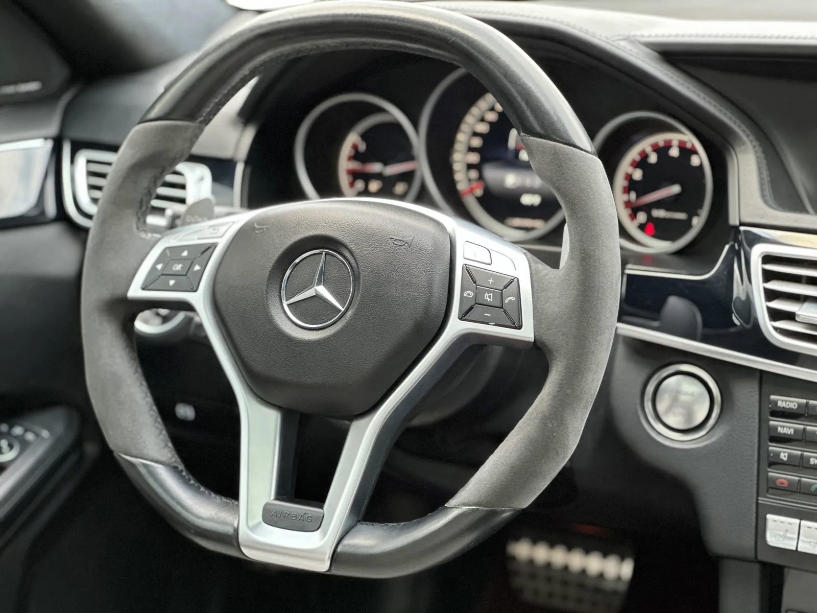 Used 2015 Mercedes-Benz E 63 AMG S-Model image 18