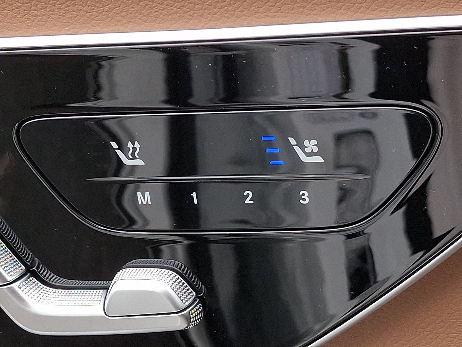 New 2026 Mercedes-Benz E 350 4MATIC Sedan image 19