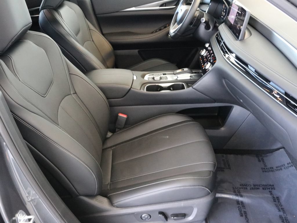 Certified 2026 INFINITI QX60 Luxe w/ Cargo Package AWD/4WD image 39