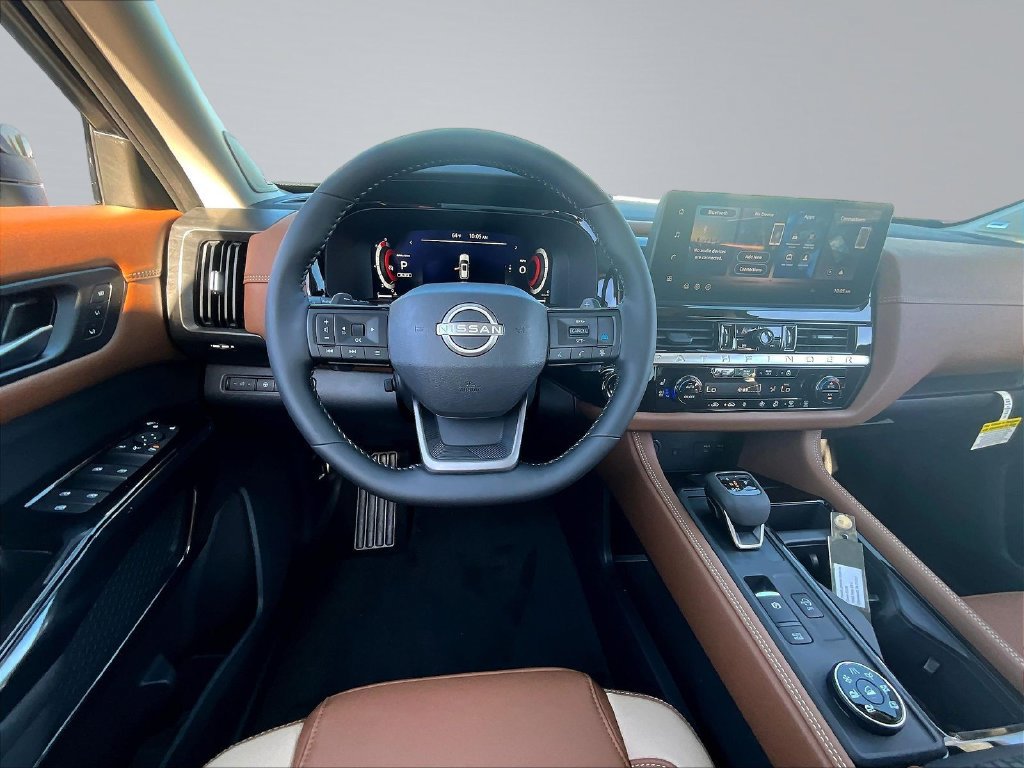 New 2026 Nissan Pathfinder Platinum w/ Cargo Package AWD/4WD image 18