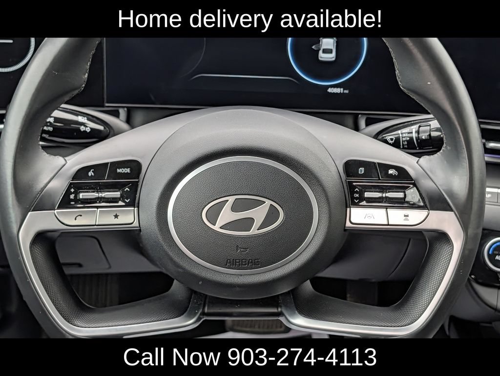 Used 2025 Hyundai Elantra SEL FWD image 15