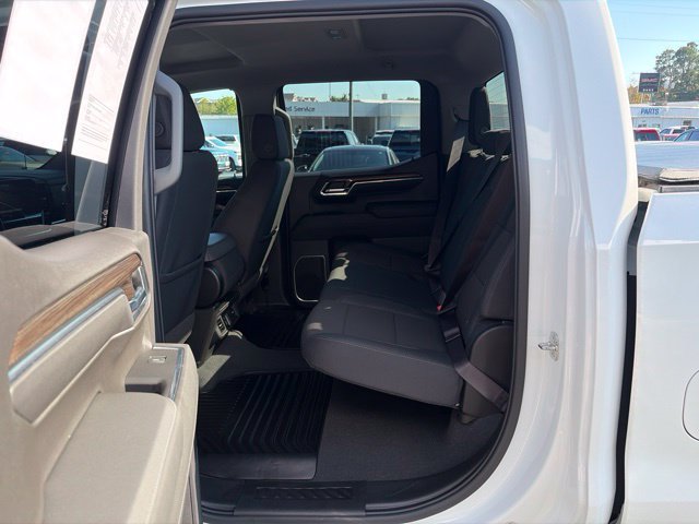Used 2024 Chevrolet Silverado 1500 LT AWD/4WD image 10