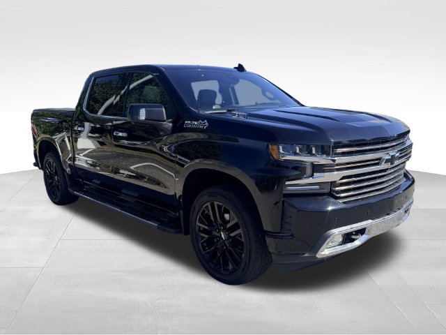 Used 2020 Chevrolet Silverado 1500 High Country w/ Technology Package AWD/4WD image 3