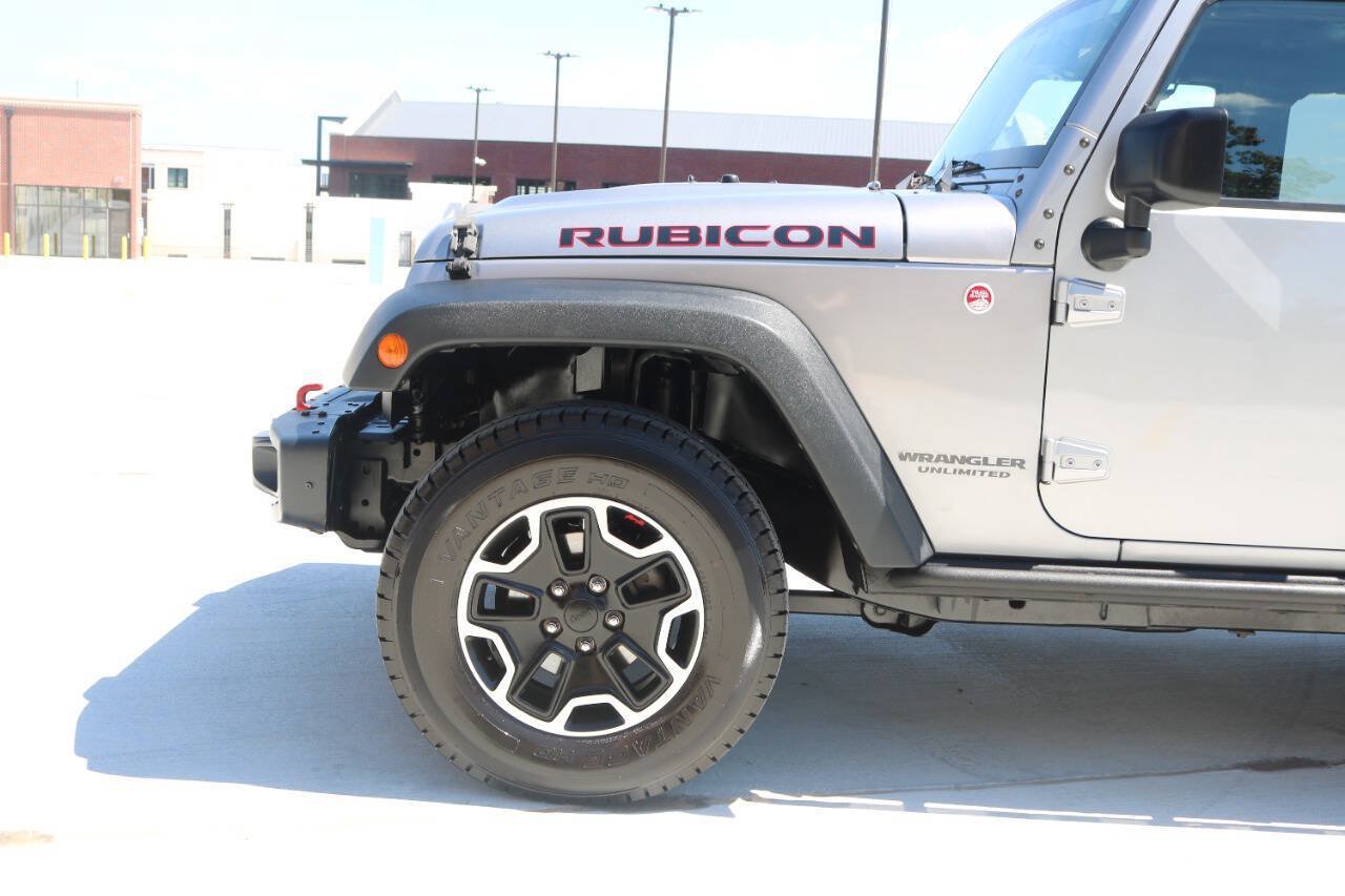 Used 2014 Jeep Wrangler Unlimited Rubicon AWD/4WD image 24