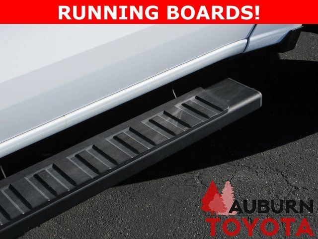 Used 2023 Chevrolet Colorado LT w/ LT Convenience Package image 4