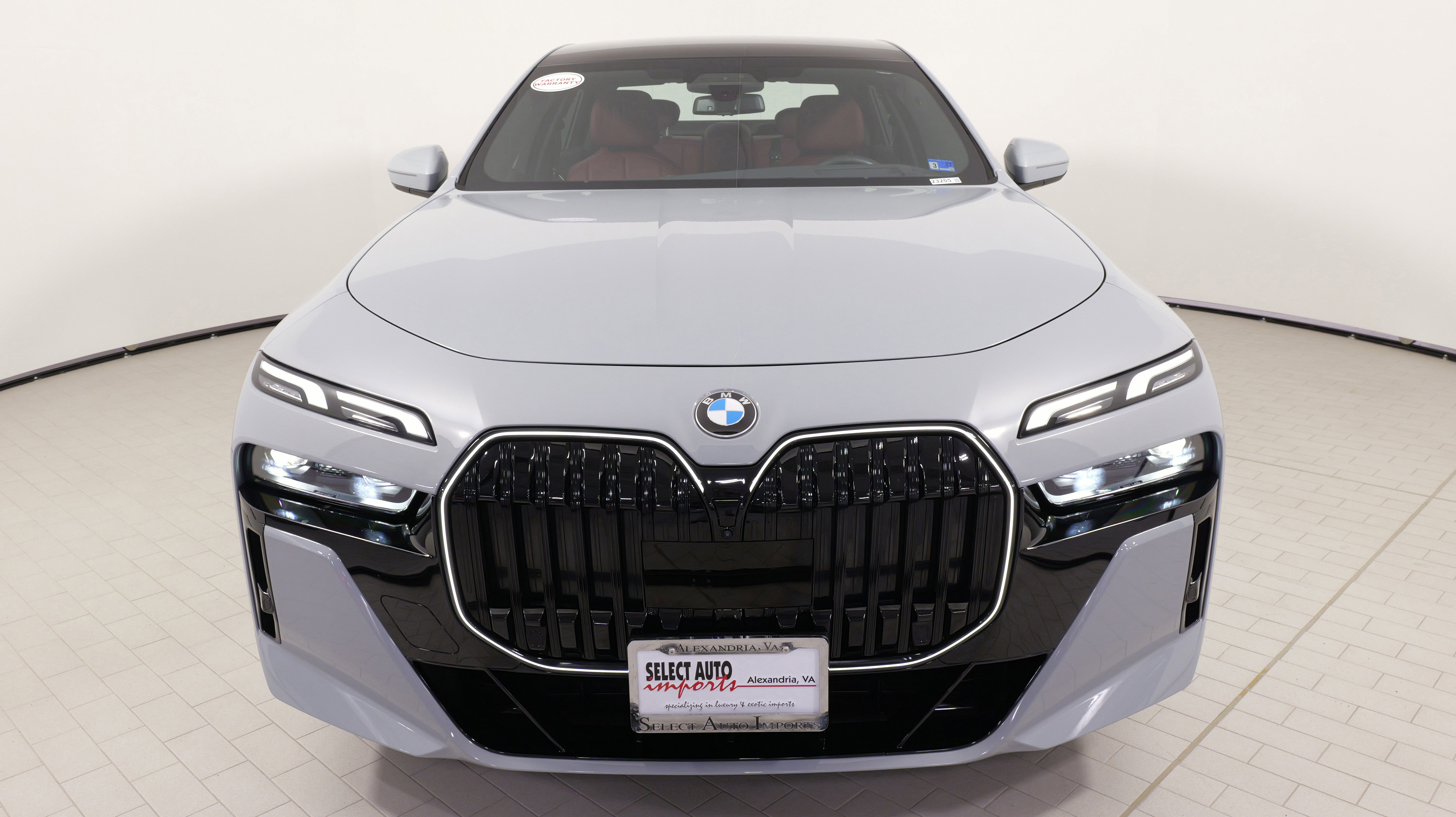 Used 2024 BMW 740i xDrive image 4