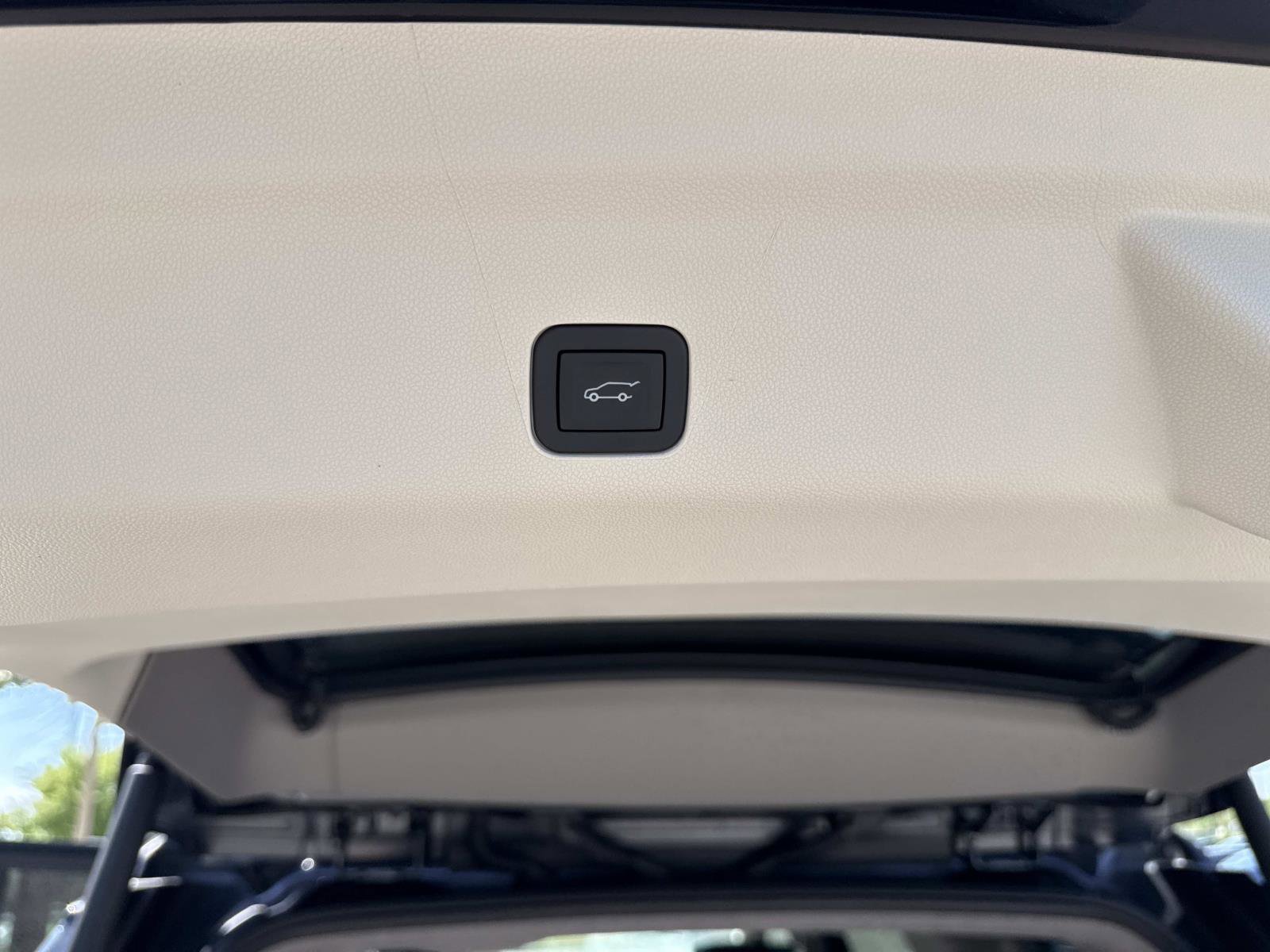 New 2026 Cadillac Escalade Platinum Sport image 13