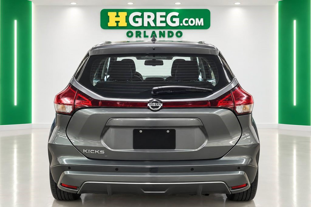 Used 2021 Nissan Kicks S FWD image 8