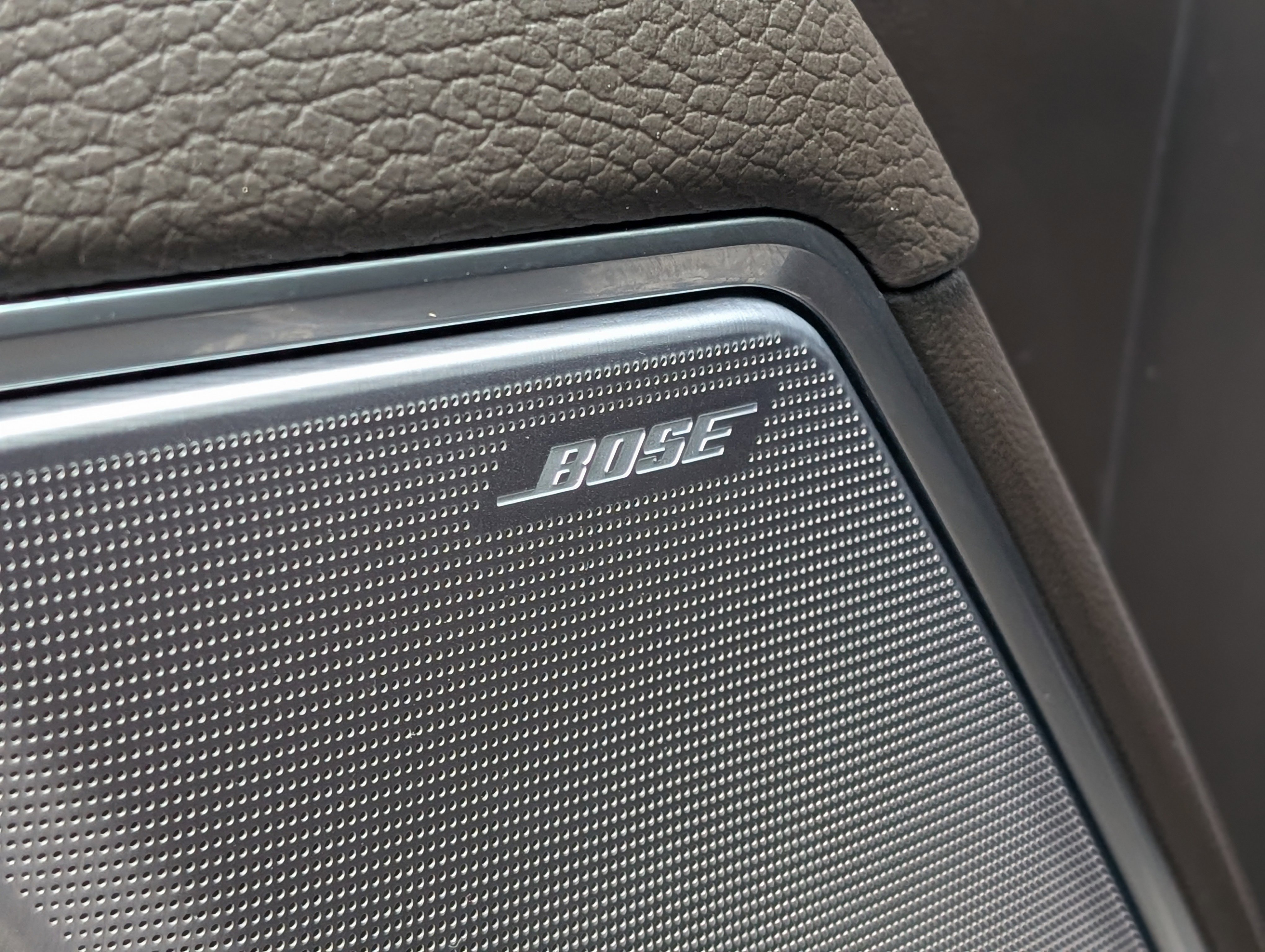 Used 2024 GMC Sierra 2500 Denali w/ Denali Reserve Package image 36