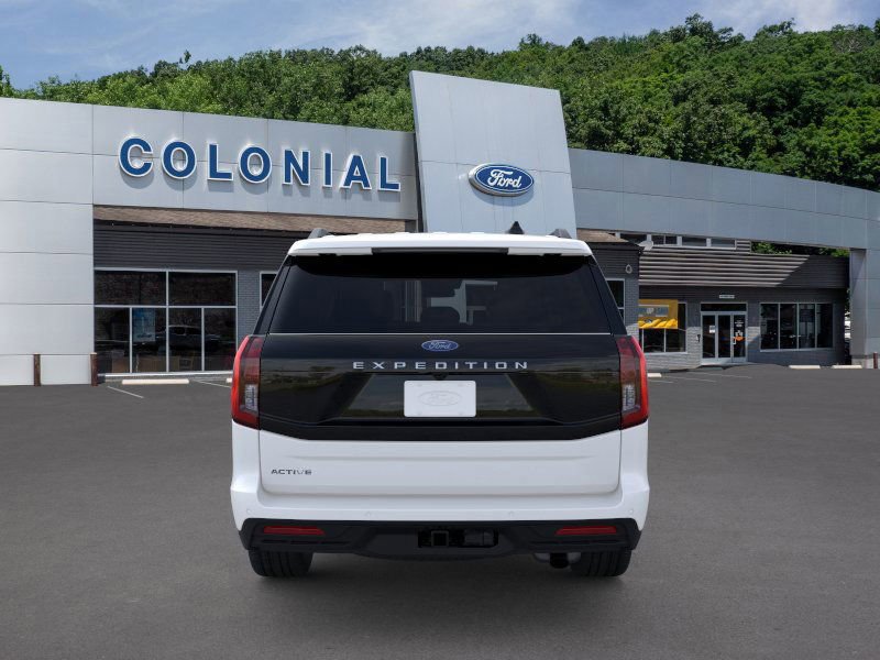 New 2025 Ford Expedition Active image 5