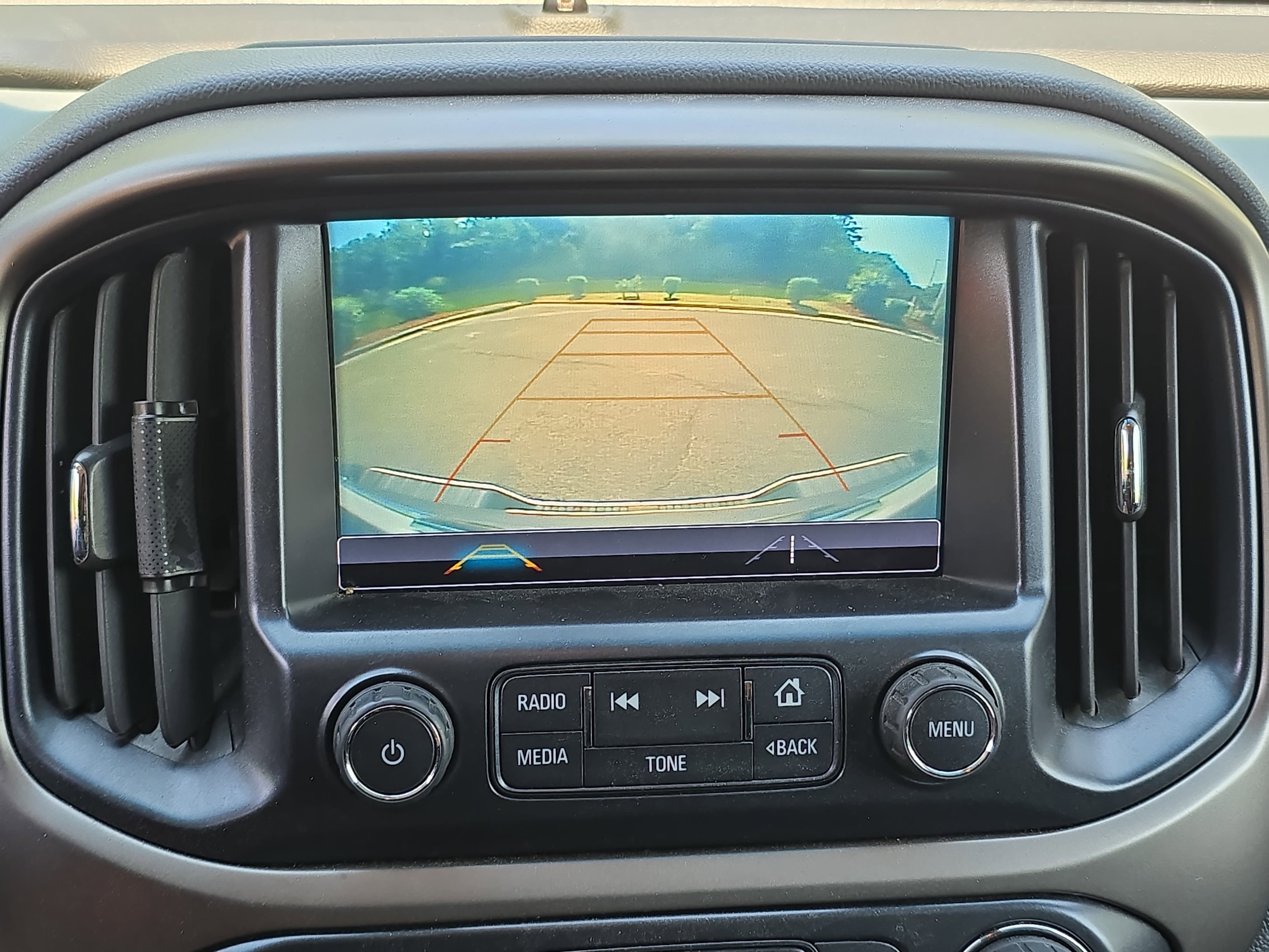 Used 2018 Chevrolet Colorado Z71 AWD/4WD image 23