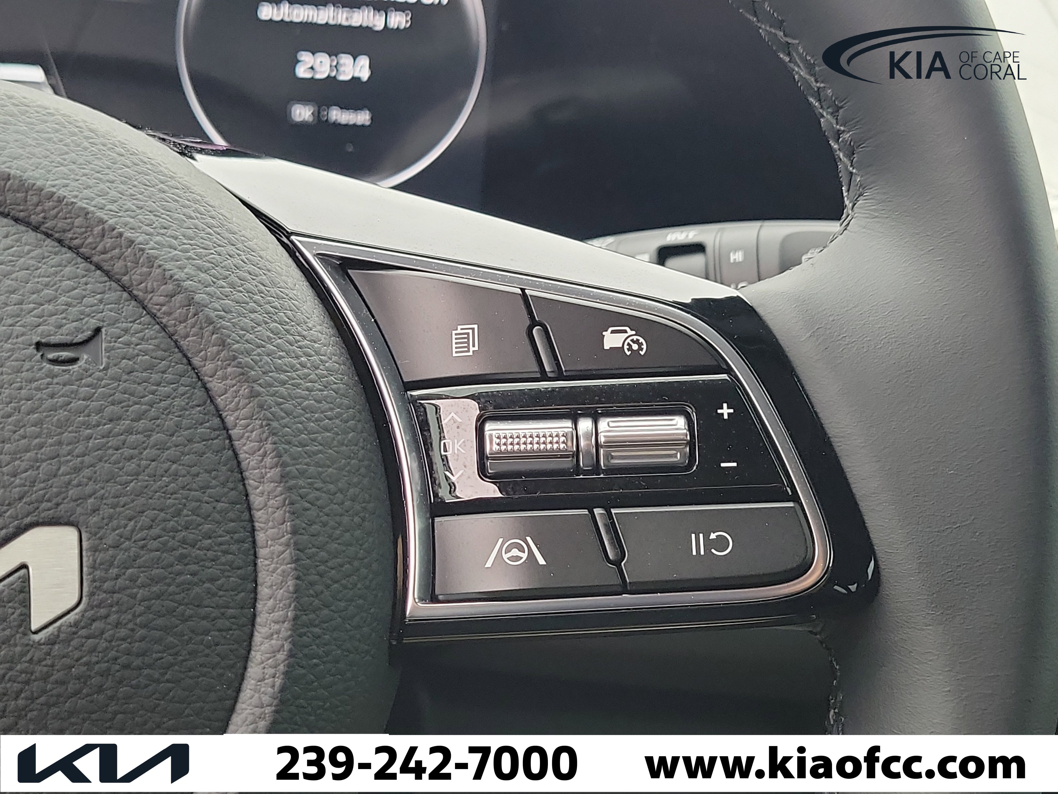 New 2026 Kia Seltos EX FWD image 25