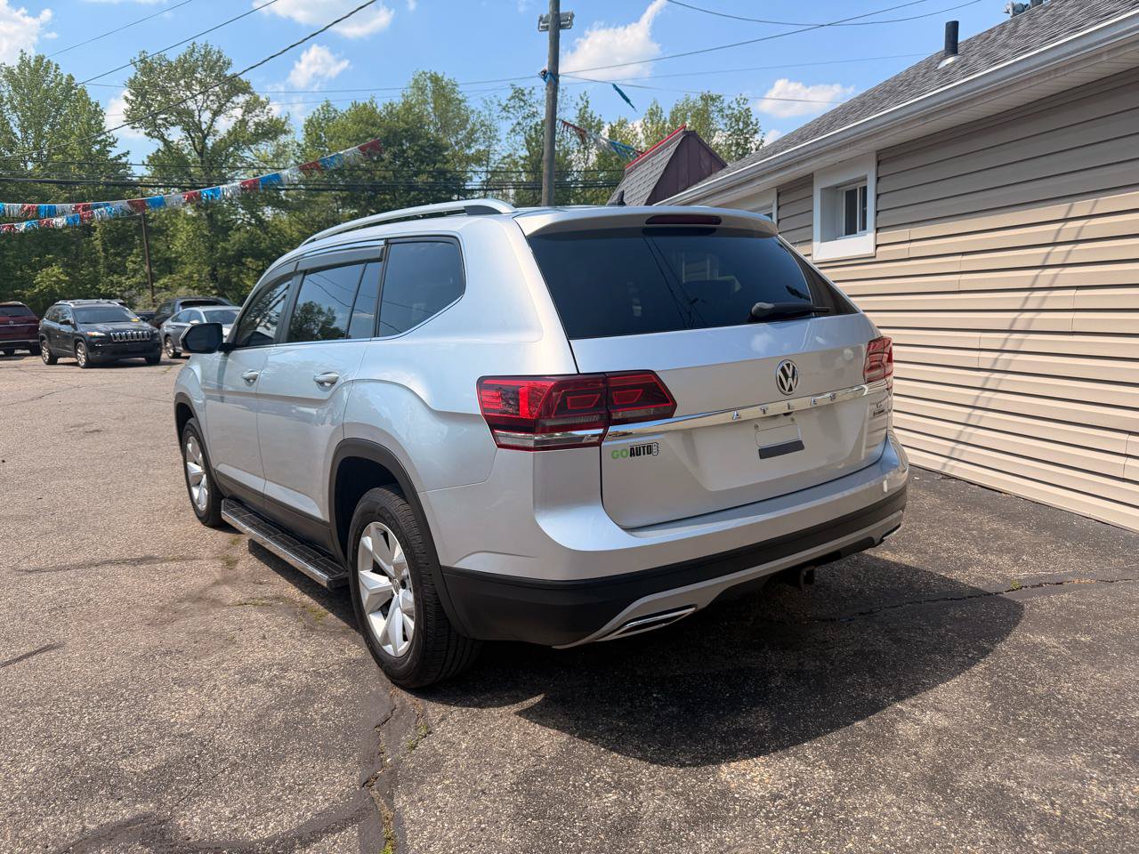 Used 2019 Volkswagen Atlas S w/ Towing Package AWD/4WD image 4