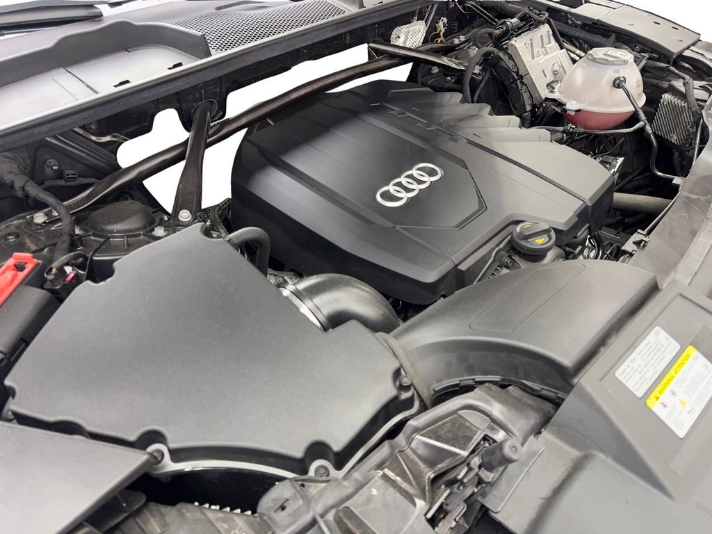 Used 2023 Audi Q5 2.0T Premium w/ Convenience Package image 79