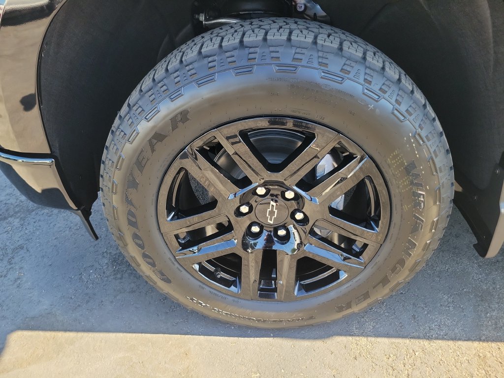 New 2026 Chevrolet Silverado 1500 High Country w/ Midnight Edition AWD/4WD image 27