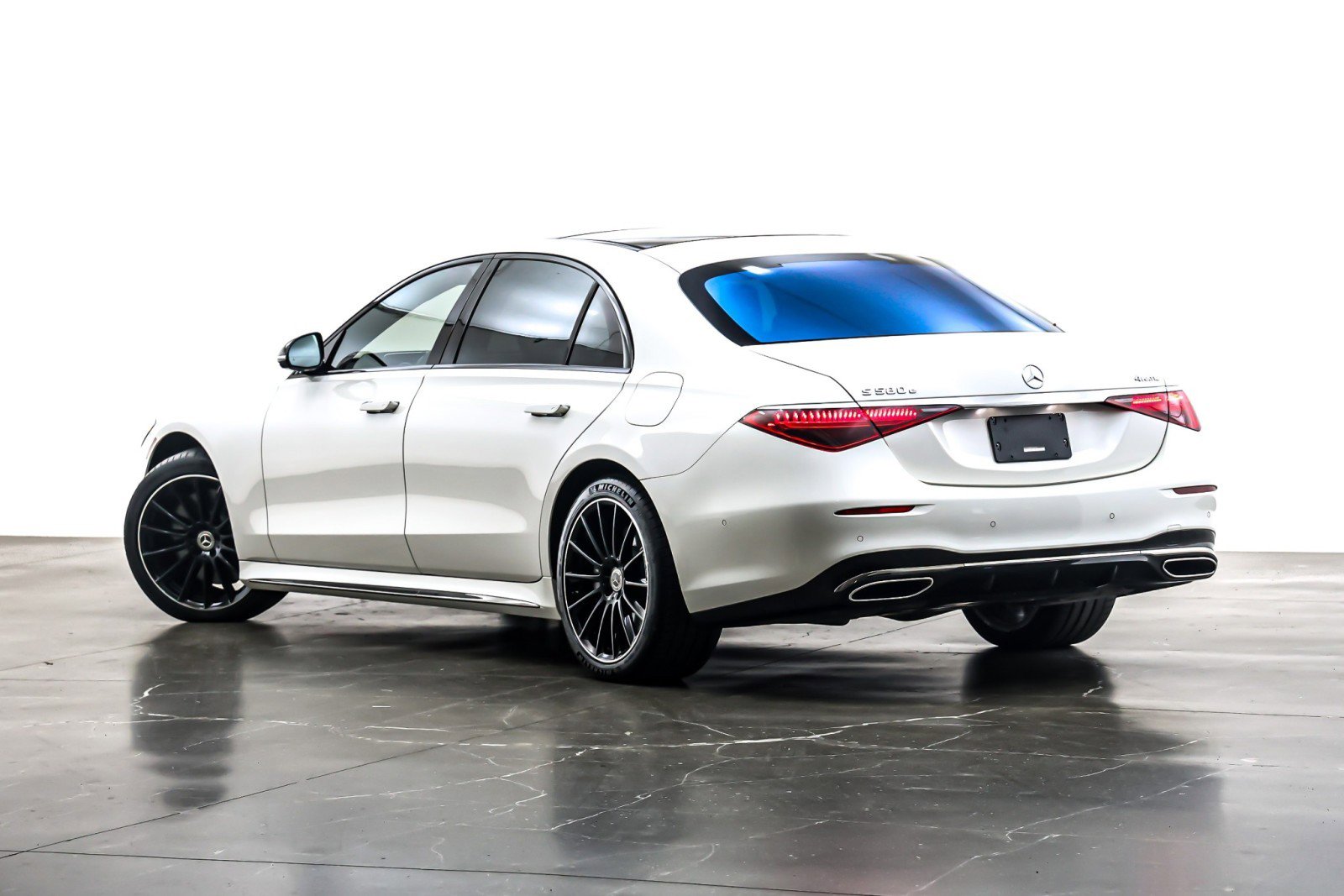 Used 2023 Mercedes-Benz S 580e 4MATIC Sedan image 13