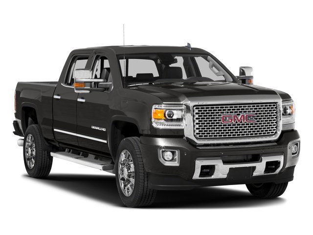 Used 2017 GMC Sierra 2500 Denali AWD/4WD image 9