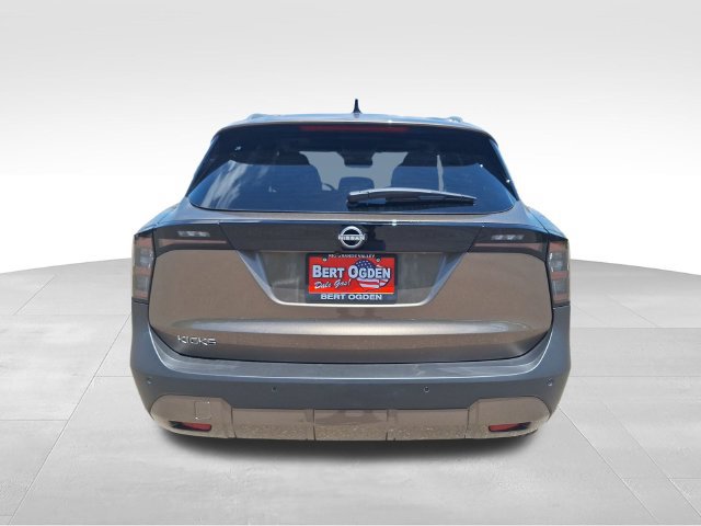 New 2026 Nissan Kicks SV w/ SV Premium Package FWD image 6