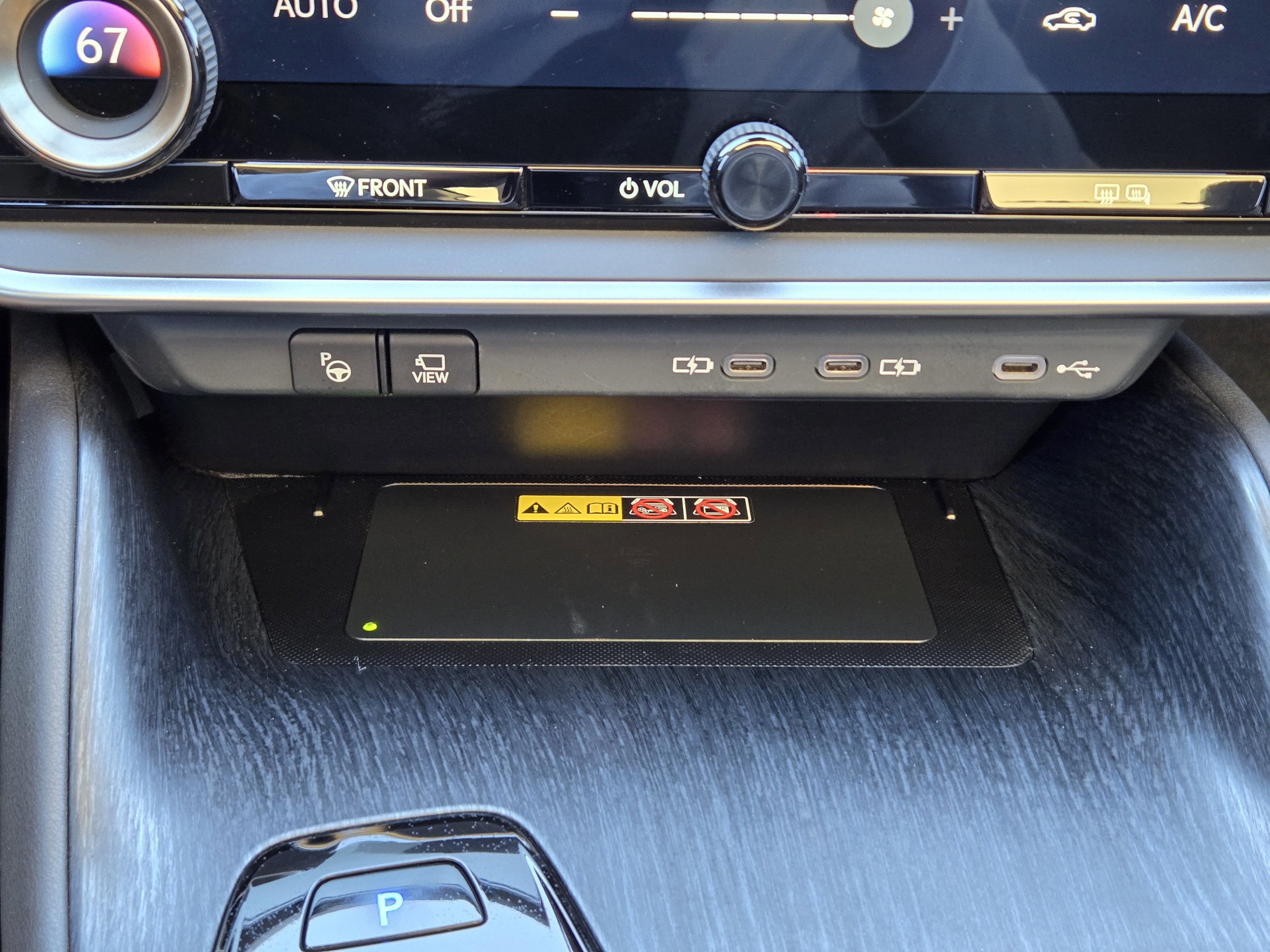 Used 2023 Lexus RZ 450e Premium w/ Accessory Package (Z1) image 14